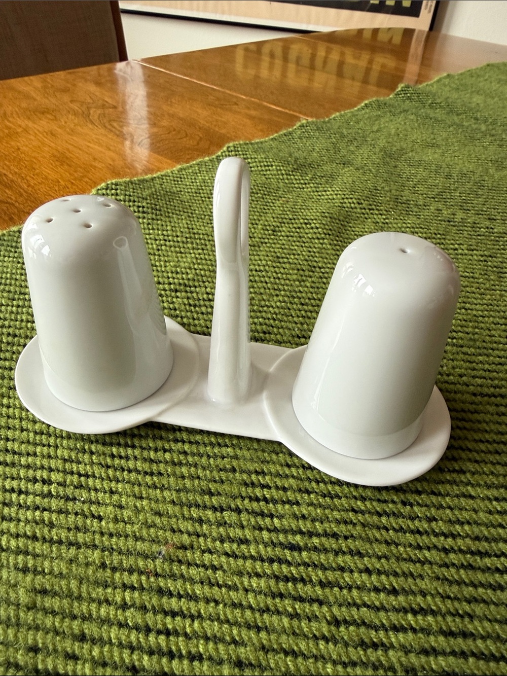 BASIC PORCELANA salt/pepper